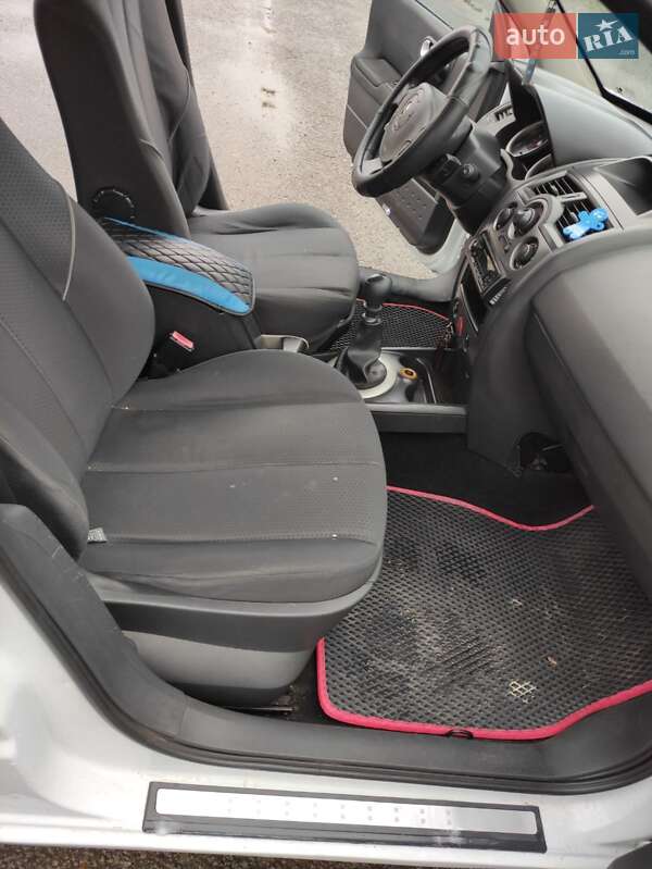 Универсал Renault Megane 2005 в Коломые фото 18 Универсал Renault Megane 2005 в Коломые