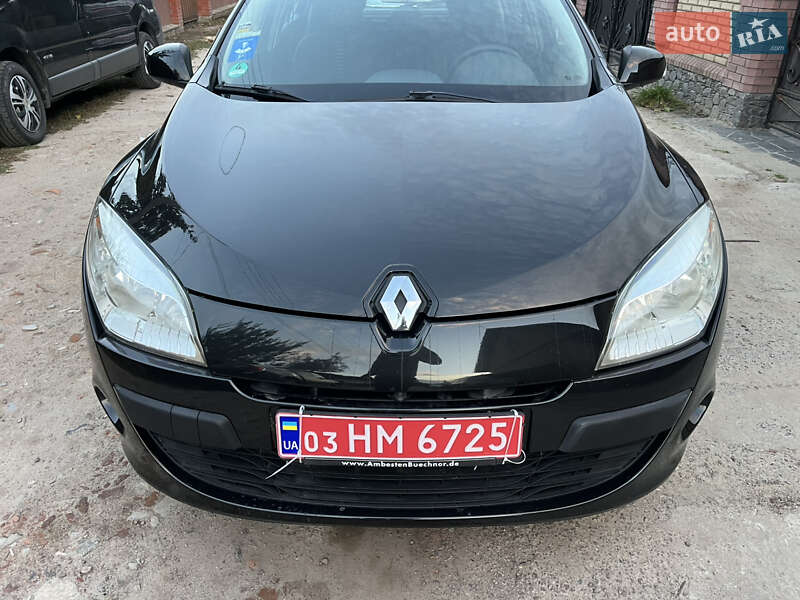 Хетчбек Renault Megane 2010 в Охтирці фото 4 Хетчбек Renault Megane 2010 в Охтирці
