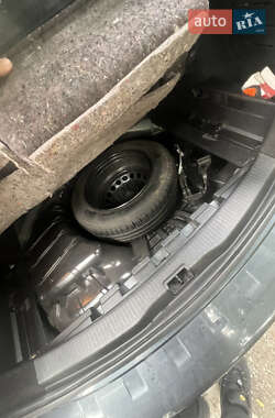 Універсал Renault Megane 2014 в  фото 16 Універсал Renault Megane 2014 в