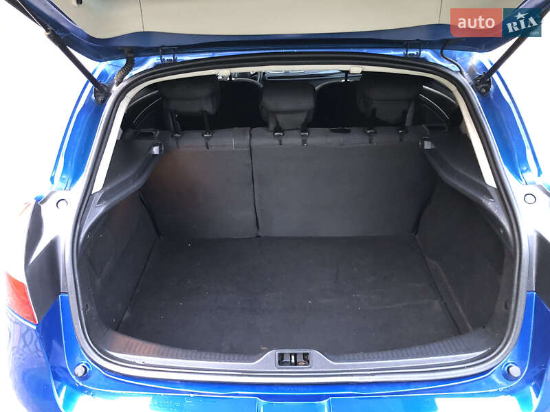 Хетчбек Renault Megane 2012 в Шептицькому фото 8 Хетчбек Renault Megane 2012 в Шептицькому