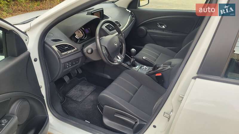Универсал Renault Megane 2015 в Харькове