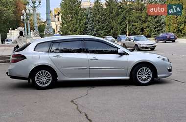 Универсал Renault Megane 2011 в 