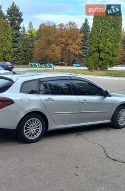 Универсал Renault Megane 2011 в 