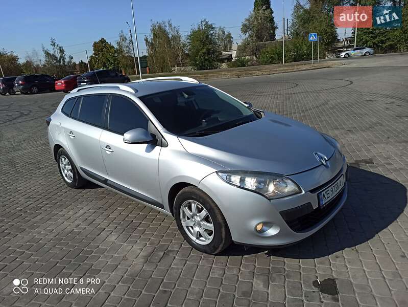 Універсал Renault Megane 2011 в Новомосковську фото 28 Універсал Renault Megane 2011 в Новомосковську