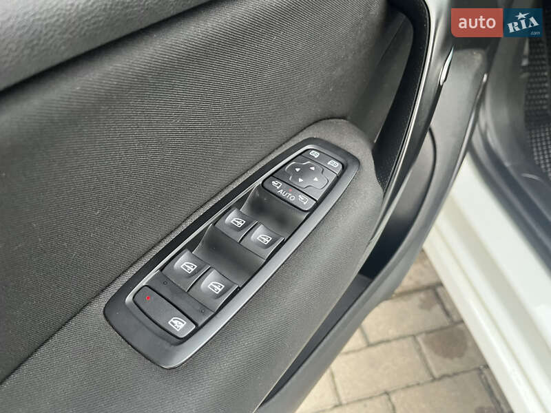 Универсал Renault Megane 2017 в Дубно фото 25 Универсал Renault Megane 2017 в Дубно