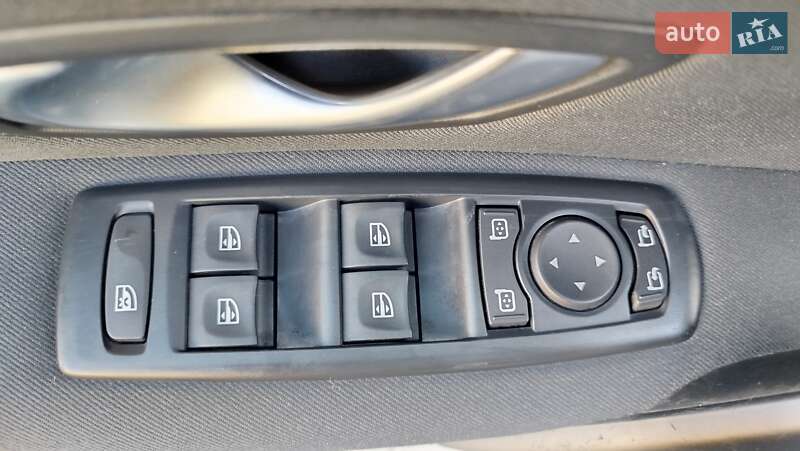 Хетчбек Renault Megane 2009 в Дніпрі фото 20 Хетчбек Renault Megane 2009 в Дніпрі