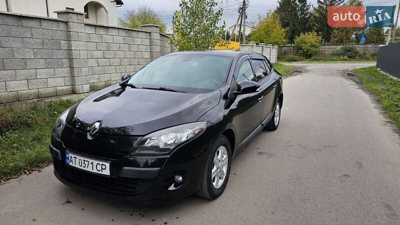 Renault Megane 2011 Renault Megane 2011