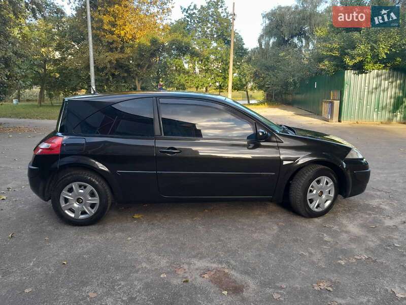 Хэтчбек Renault Megane 2006 в Киеве фото 3 Хэтчбек Renault Megane 2006 в Киеве
