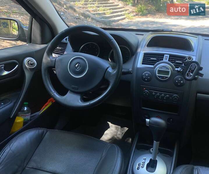 Седан Renault Megane 2007 в Дніпрі фото 10 Седан Renault Megane 2007 в Дніпрі