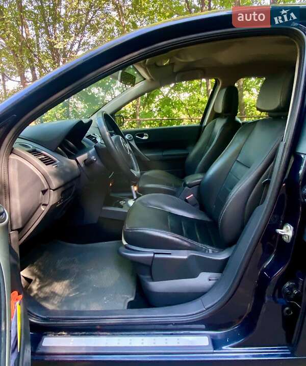 Седан Renault Megane 2007 в Дніпрі фото 23 Седан Renault Megane 2007 в Дніпрі