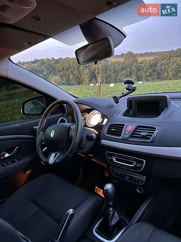 Универсал Renault Megane 2011 в Черновцах