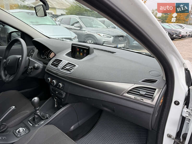 Хэтчбек Renault Megane 2015 в Полтаве
