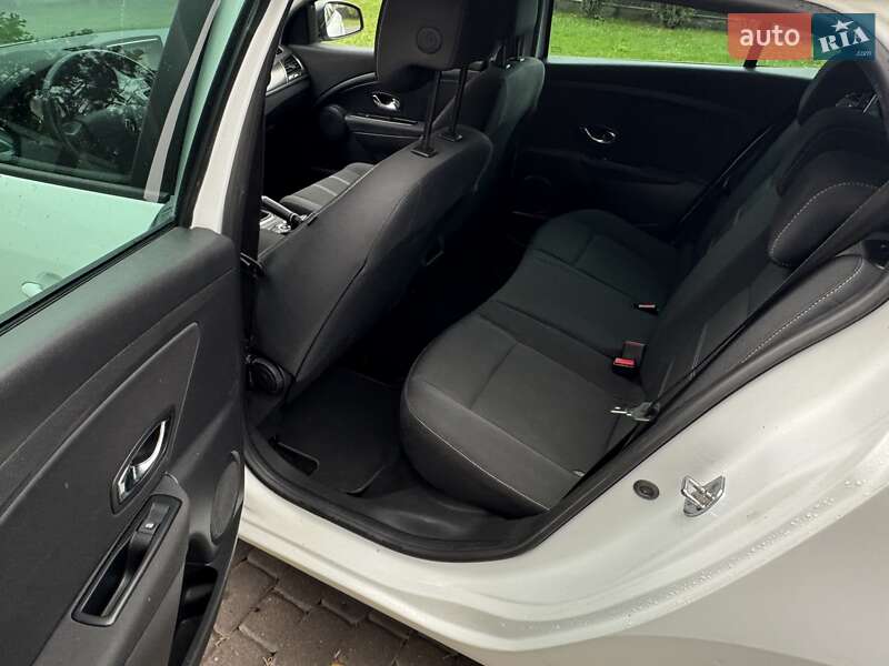 Универсал Renault Megane 2013 в Киеве