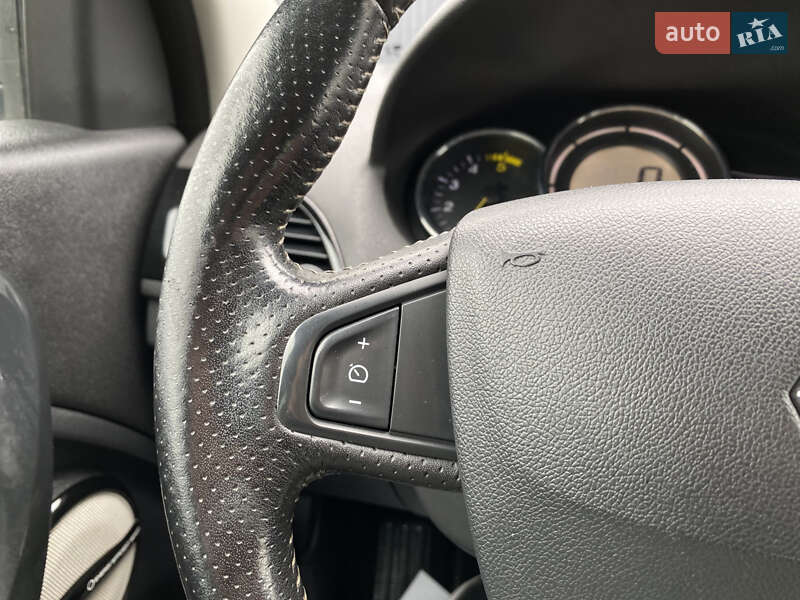 Універсал Renault Megane 2014 в Луцьку
