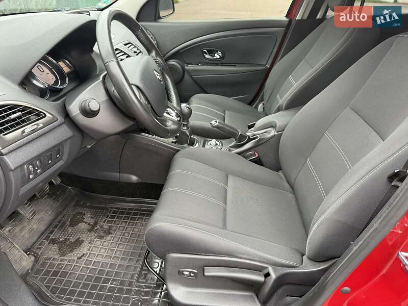 Універсал Renault Megane 2014 в Борисполі фото 38 Універсал Renault Megane 2014 в Борисполі