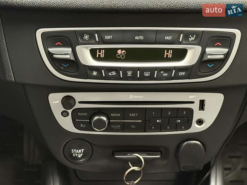 Універсал Renault Megane 2014 в Борисполі фото 60 Універсал Renault Megane 2014 в Борисполі