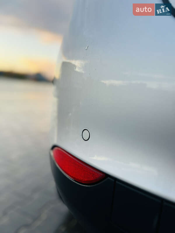 Хэтчбек Renault Megane 2009 в Луцке