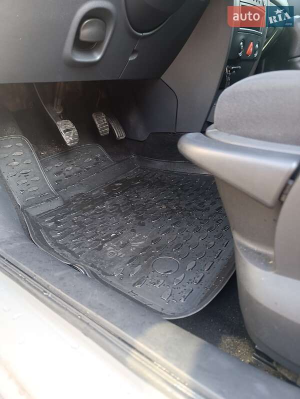 Універсал Renault Megane 2006 в Києві