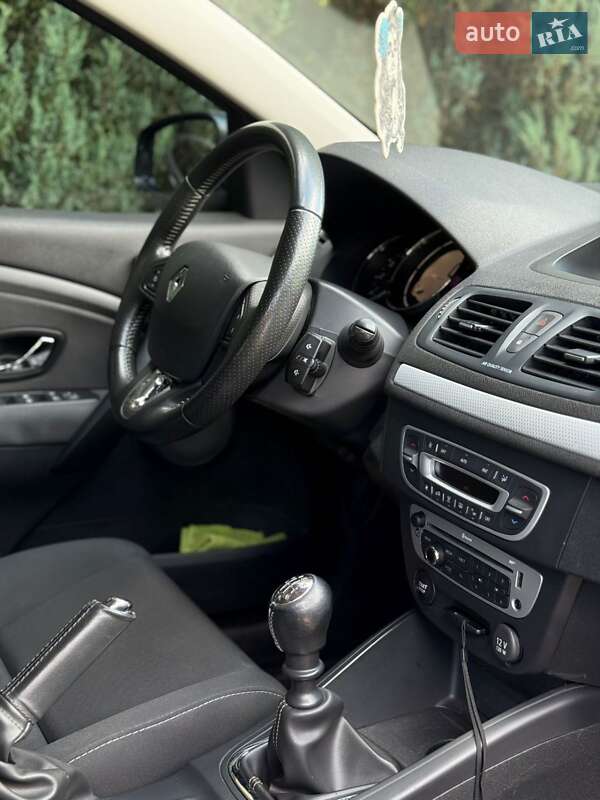 Хэтчбек Renault Megane 2013 в Самборе