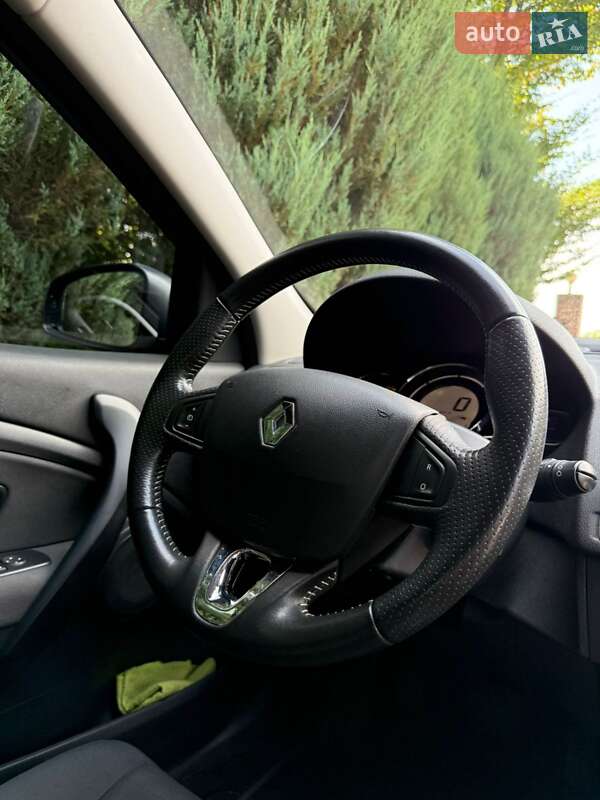 Хэтчбек Renault Megane 2013 в Самборе