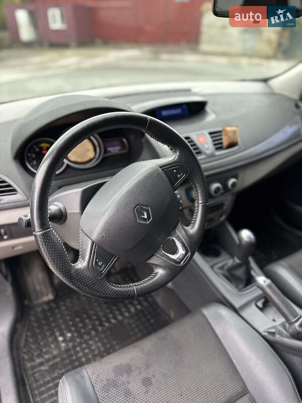 Хетчбек Renault Megane 2009 в Львові фото 8 Хетчбек Renault Megane 2009 в Львові