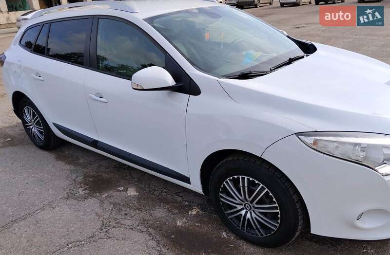 Універсал Renault Megane 2010 в Тернополі фото 5 Універсал Renault Megane 2010 в Тернополі