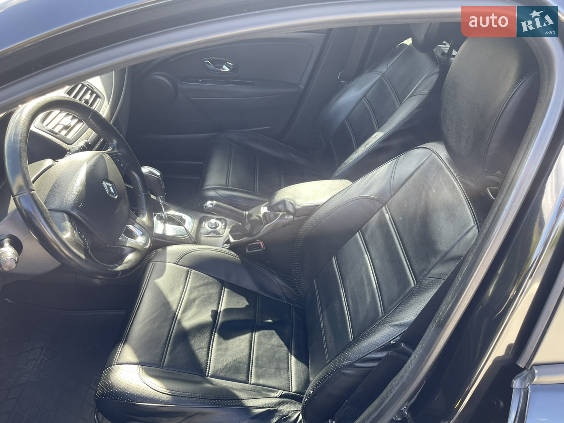 2014 Renault Megane - мініатюра 16