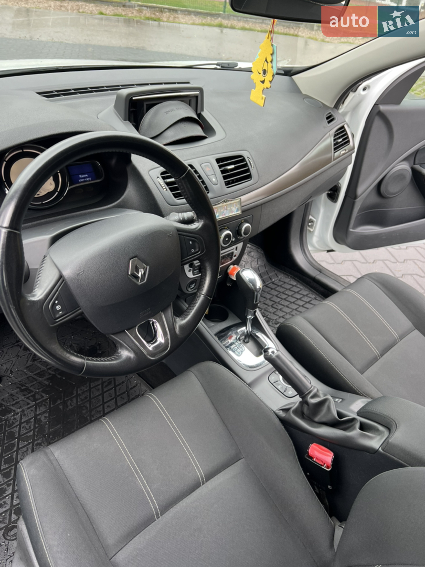 2015 Renault Megane - мініатюра 24