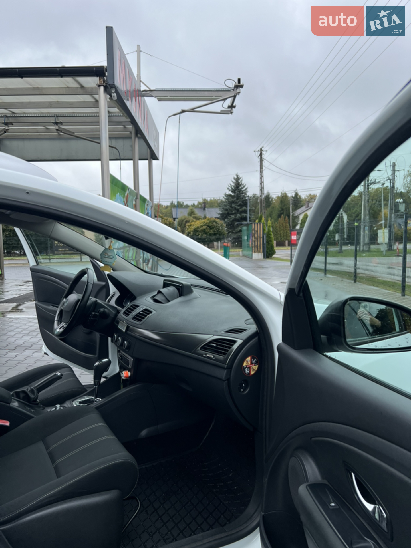 2015 Renault Megane - мініатюра 27