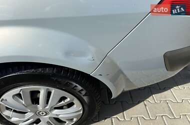 Седан Renault Megane 2003 в 