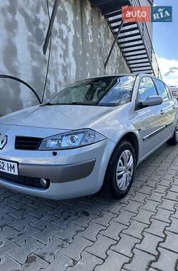 Седан Renault Megane 2003 в 