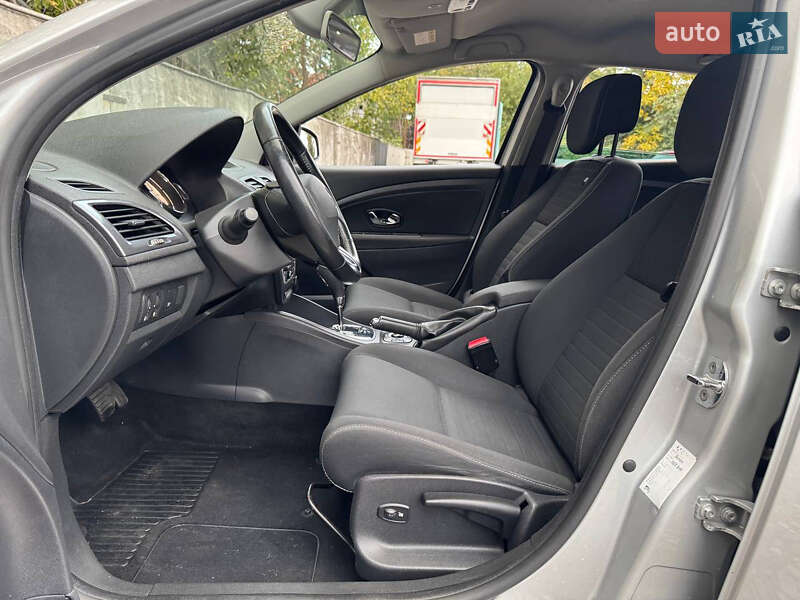 Універсал Renault Megane 2015 в Києві фото 12 Універсал Renault Megane 2015 в Києві