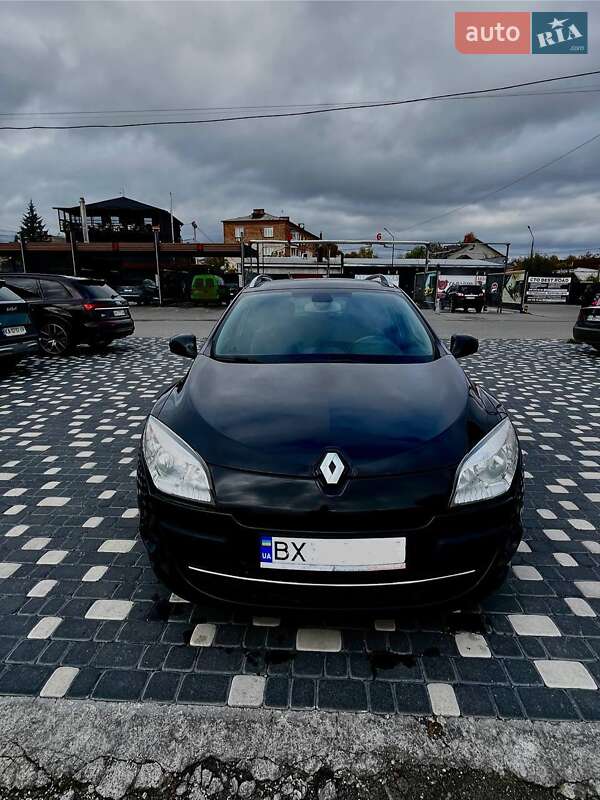 Универсал Renault Megane 2011 в 