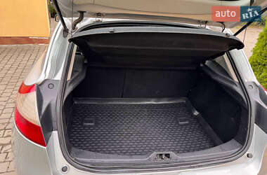 Хэтчбек Renault Megane 2014 в 