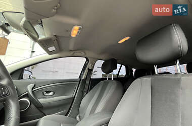 Универсал Renault Megane 2010 в 