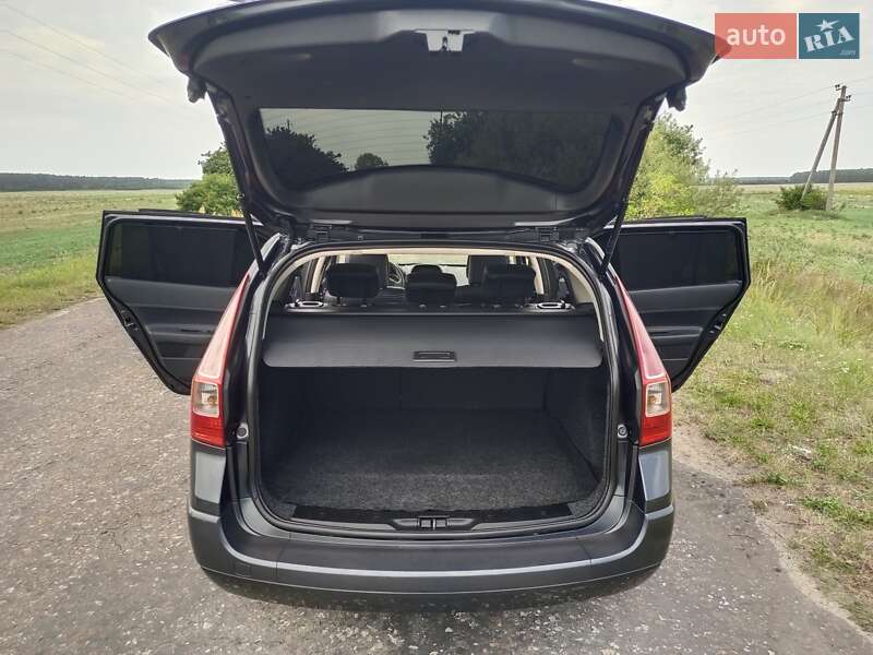 Универсал Renault Megane 2008 в Бродах фото 31 Универсал Renault Megane 2008 в Бродах