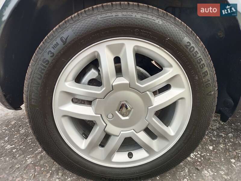 Универсал Renault Megane 2008 в Бродах фото 43 Универсал Renault Megane 2008 в Бродах