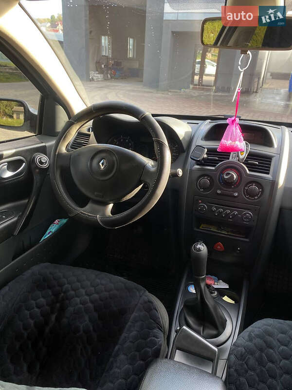 Універсал Renault Megane 2005 в Львові фото 11 Універсал Renault Megane 2005 в Львові