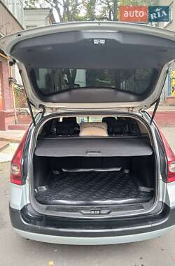 Универсал Renault Megane 2004 в 