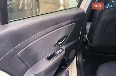 Универсал Renault Megane 2011 в 