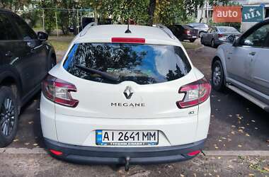 Универсал Renault Megane 2011 в 