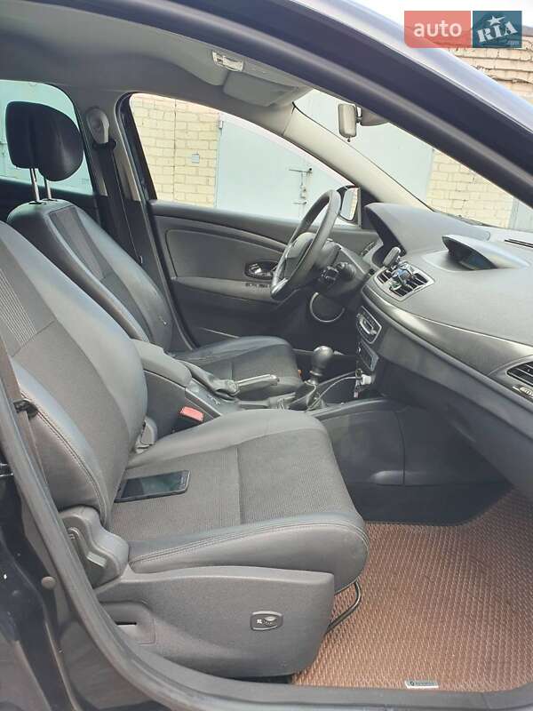 Універсал Renault Megane 2012 в Дніпрі фото 4 Універсал Renault Megane 2012 в Дніпрі