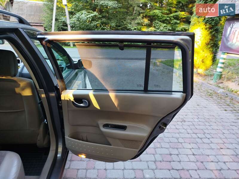 Універсал Renault Megane 2005 в Стебнику фото 30 Універсал Renault Megane 2005 в Стебнику