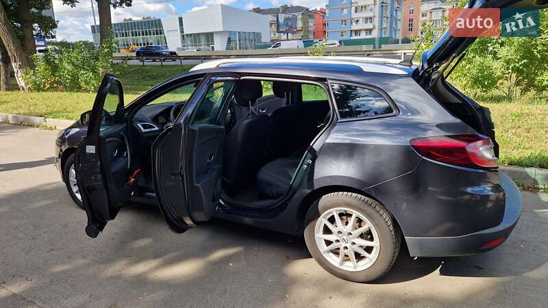 Универсал Renault Megane 2011 в Киеве