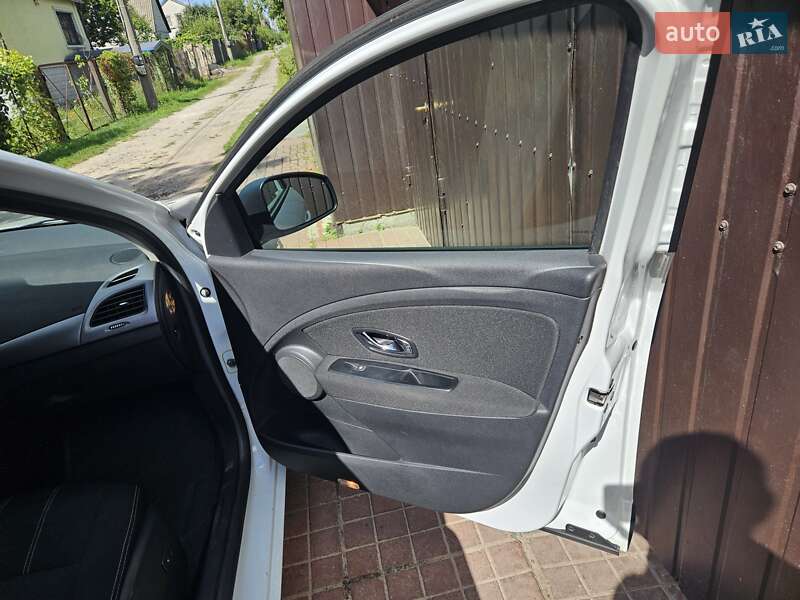 Хетчбек Renault Megane 2013 в Києві