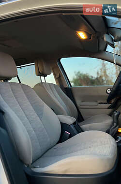 Универсал Renault Megane 2006 в  фото 27 Универсал Renault Megane 2006 в