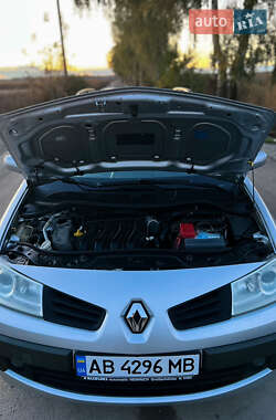 Универсал Renault Megane 2006 в  фото 35 Универсал Renault Megane 2006 в