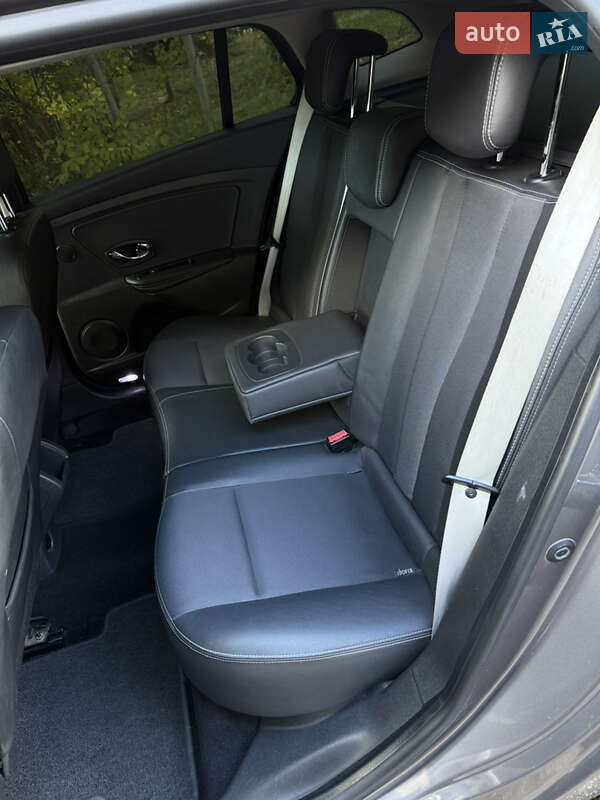 Универсал Renault Megane 2012 в Чернигове