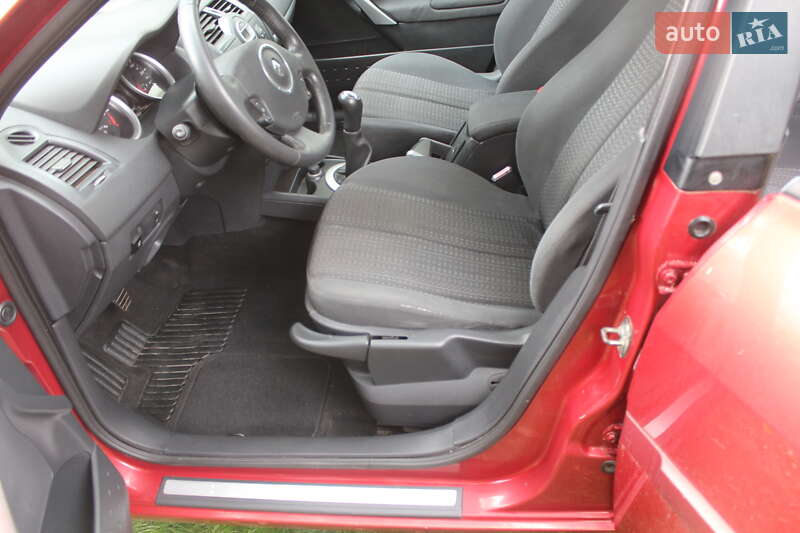 Универсал Renault Megane 2006 в Чернигове