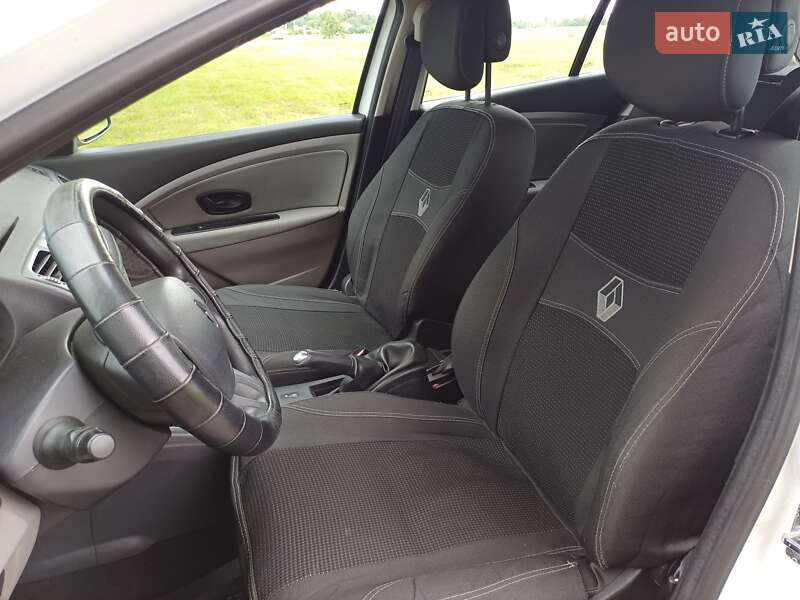 Хетчбек Renault Megane 2010 в Шостці